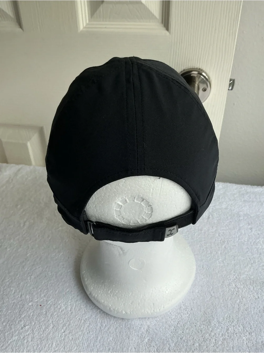 Under Armour Black Athletic Logo Baseball Cap